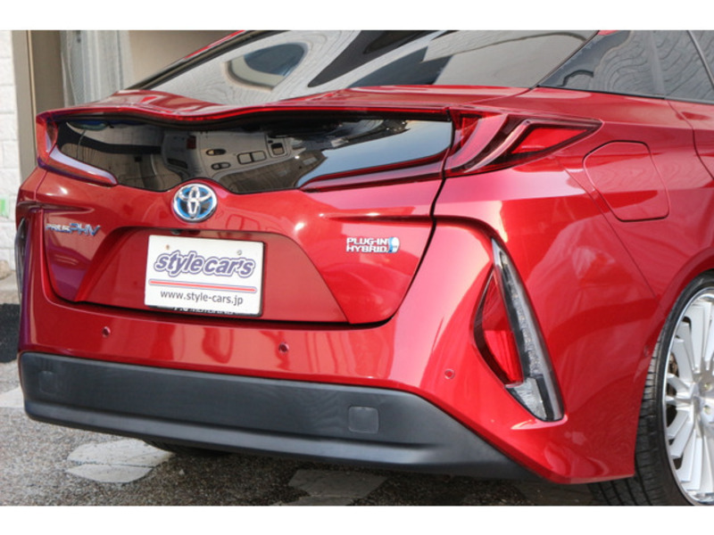PRIUS PHV