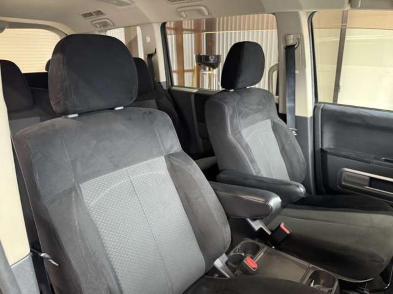 DELICA D5