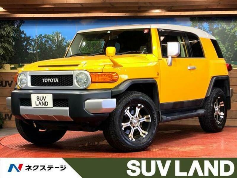 TOYOTA FJ CRUISER