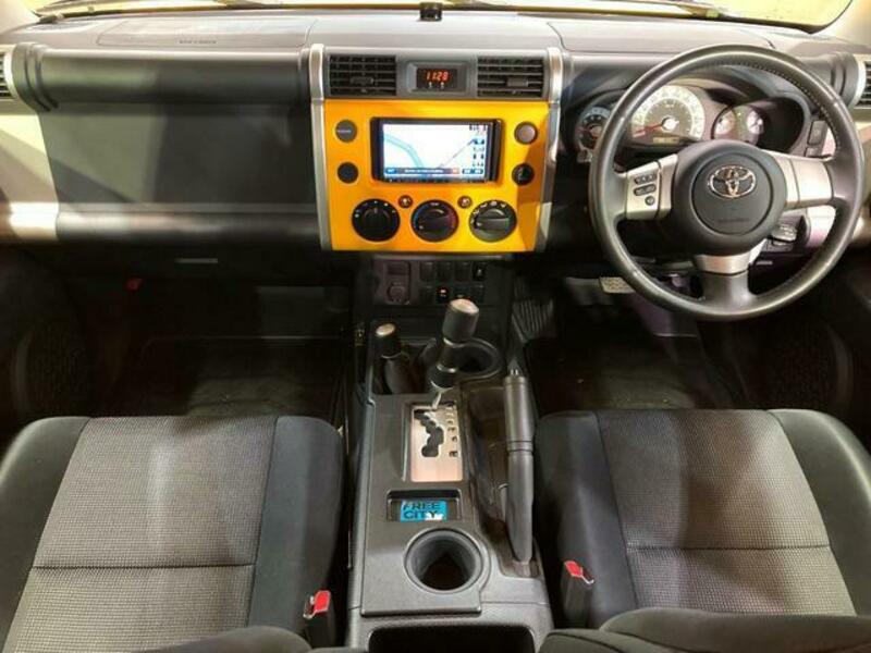 FJ CRUISER