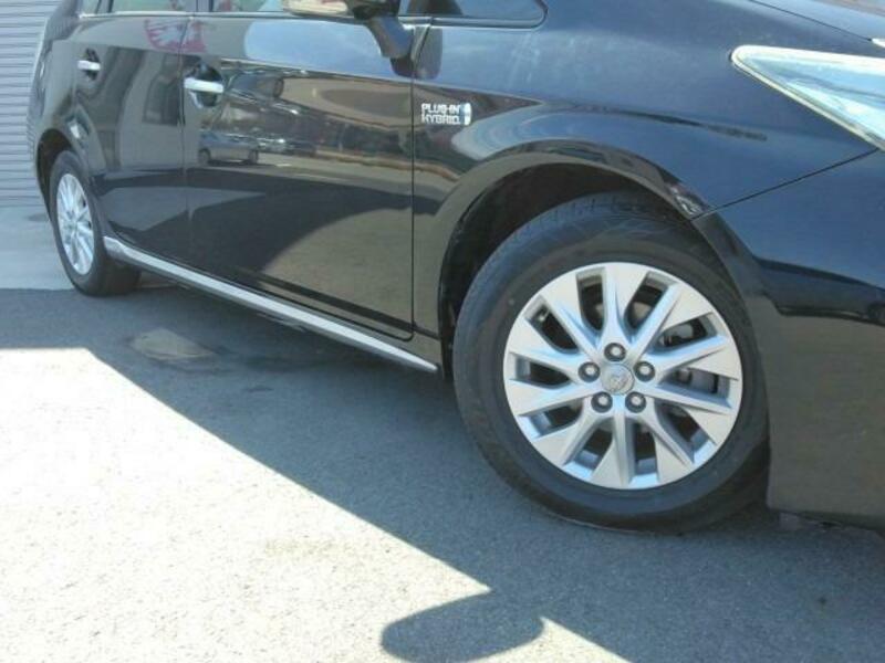 PRIUS PHV