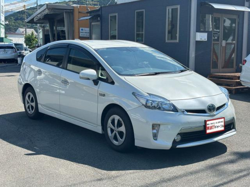PRIUS PHV