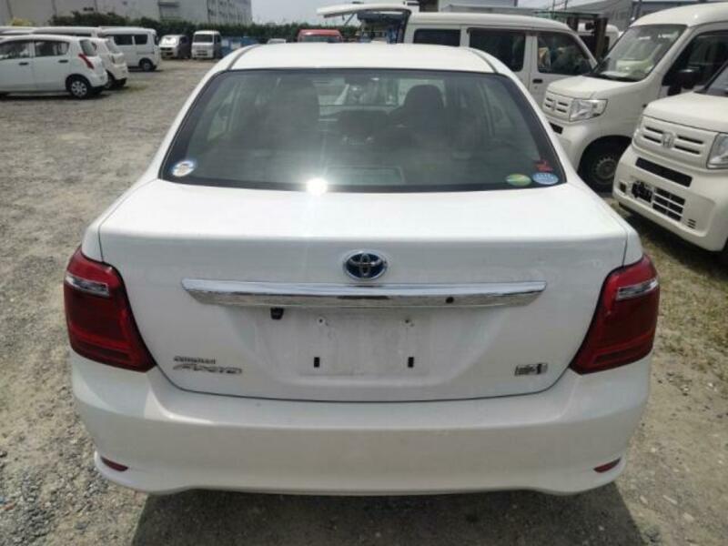COROLLA AXIO