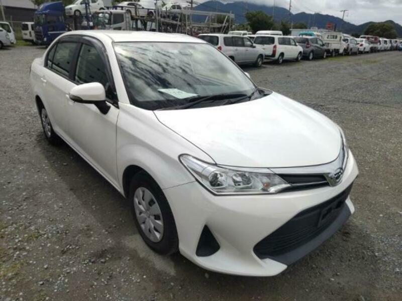 COROLLA AXIO