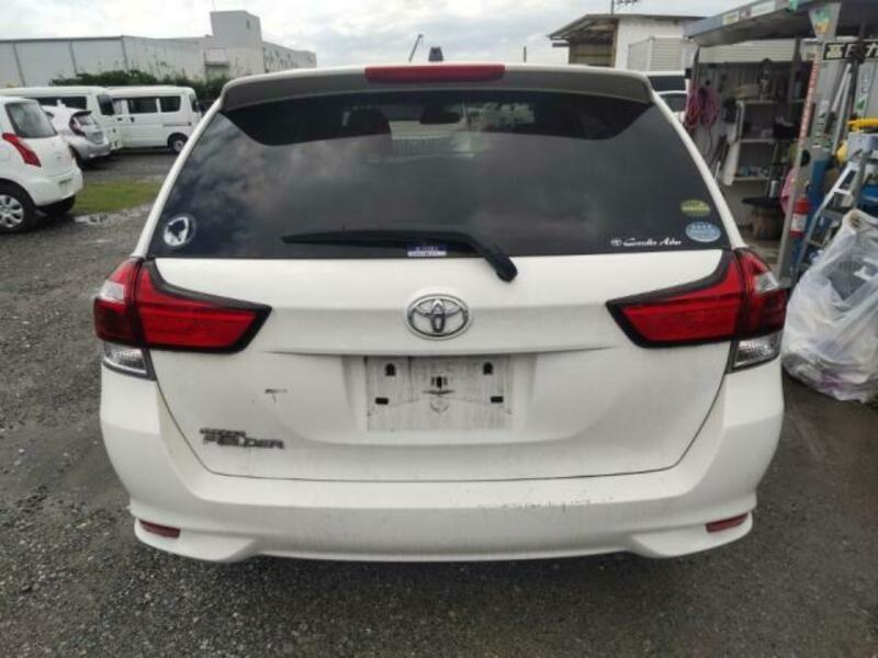 COROLLA FIELDER