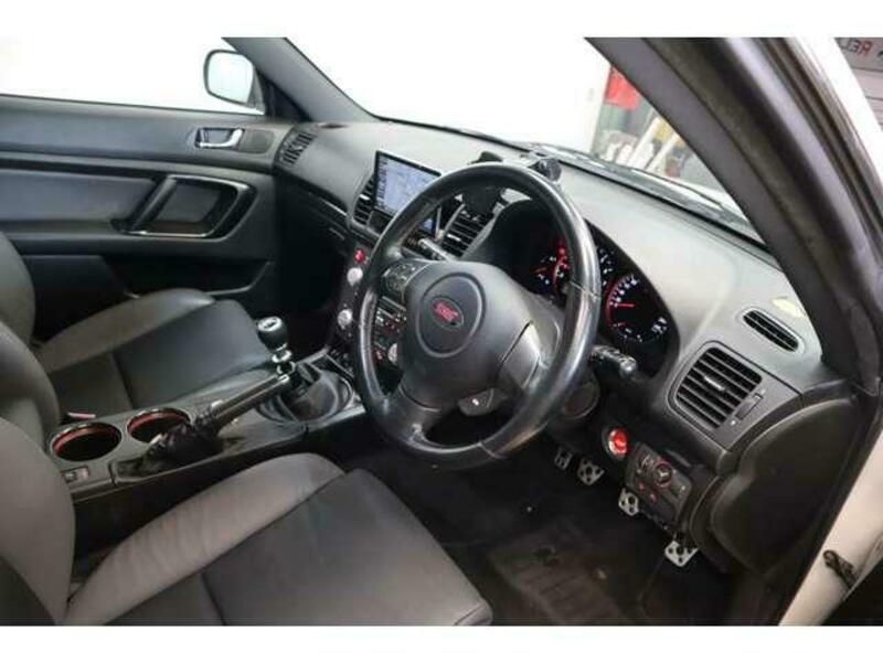 LEGACY B4