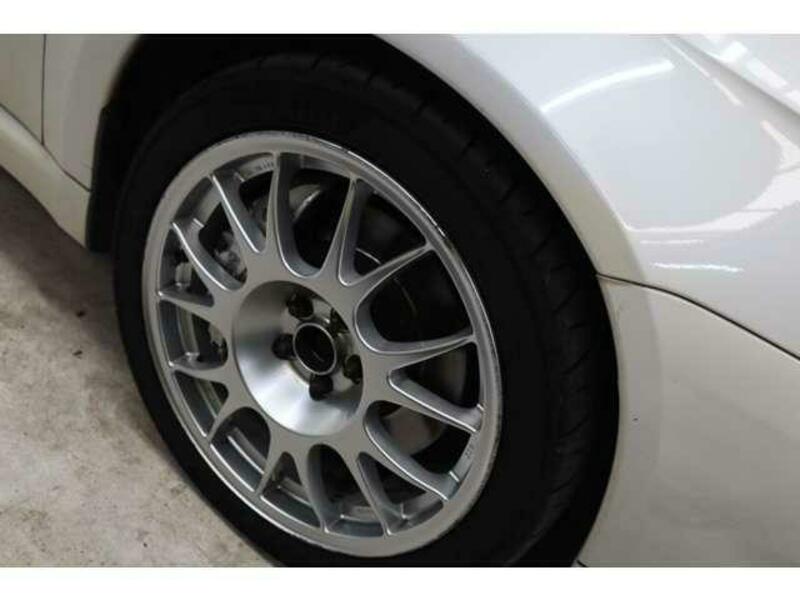 LEGACY B4