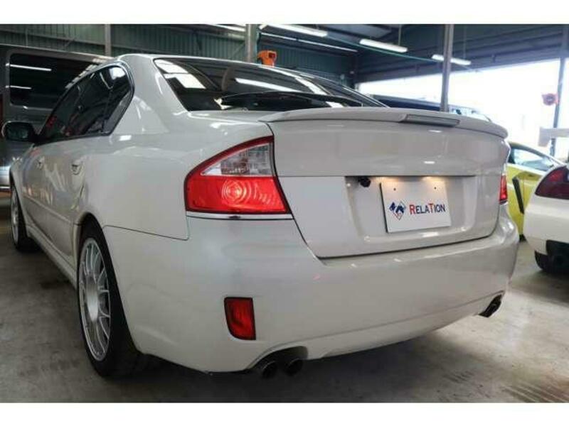 LEGACY B4