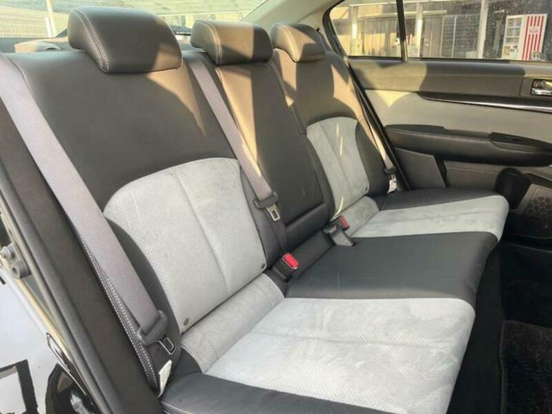 LEGACY B4