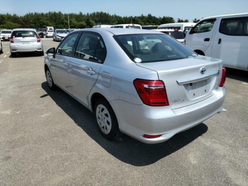 COROLLA AXIO