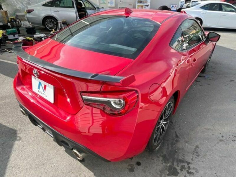 86
