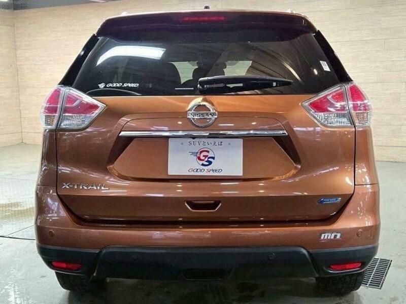 X-TRAIL