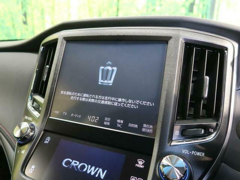 CROWN