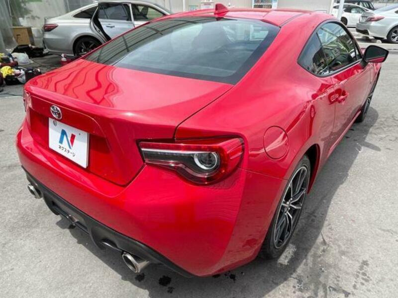 86