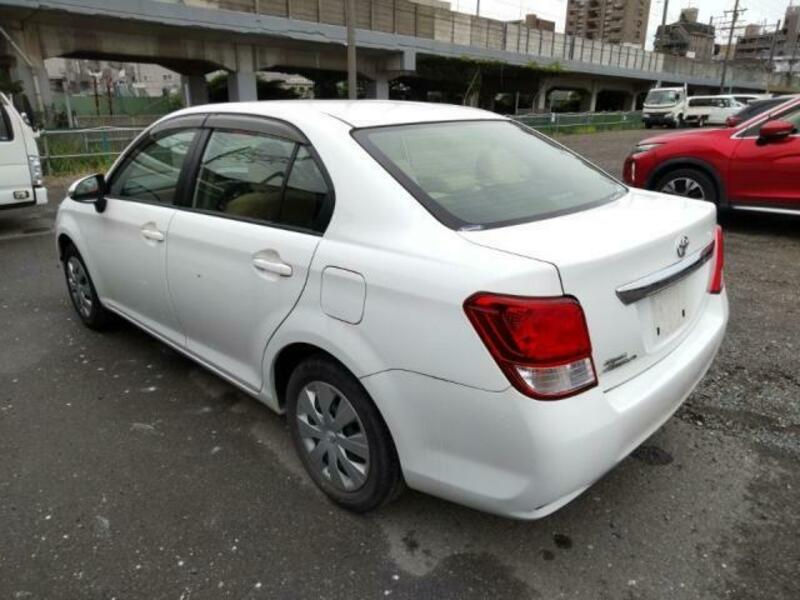 COROLLA AXIO