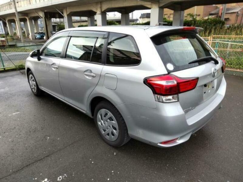 COROLLA FIELDER