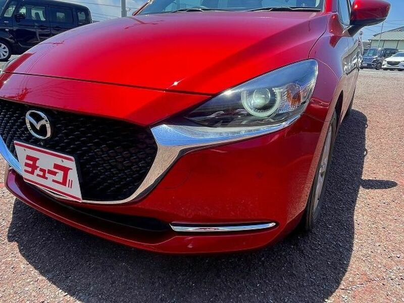 MAZDA2