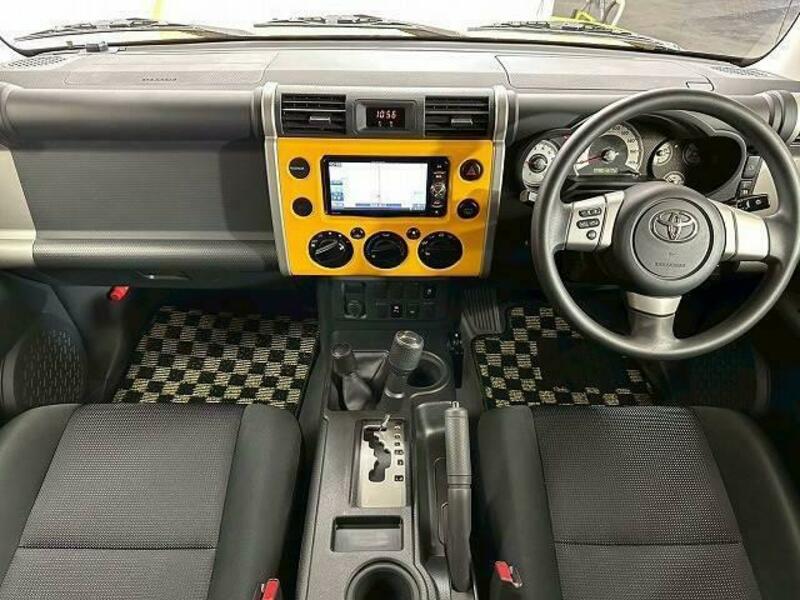 FJ CRUISER