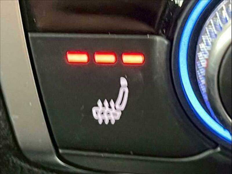 Q2