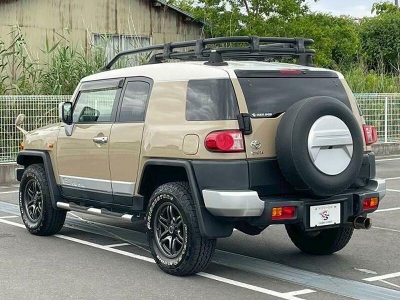FJ CRUISER