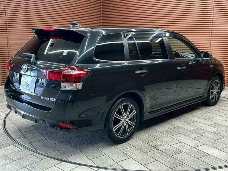 COROLLA FIELDER