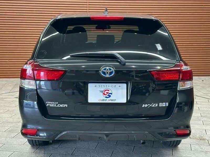 COROLLA FIELDER
