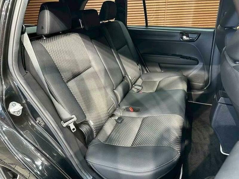 COROLLA FIELDER