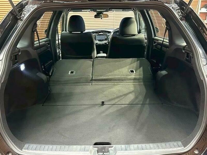 COROLLA FIELDER