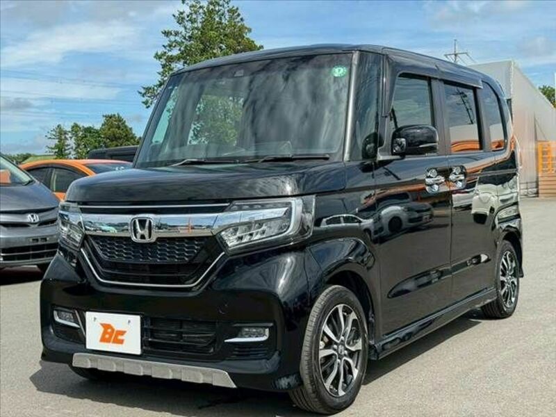 N BOX CUSTOM