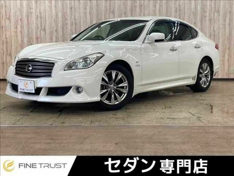 NISSAN FUGA HYBRID