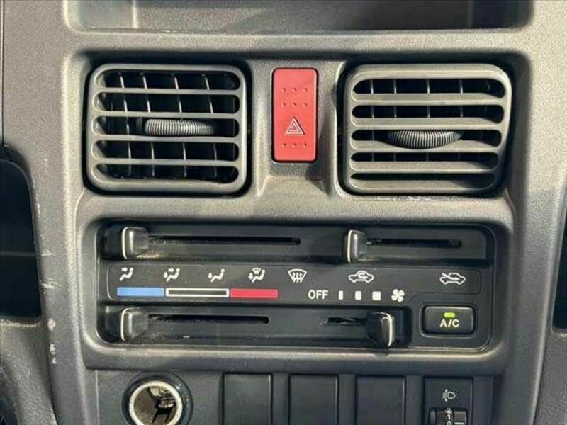 NT100 CLIPPER