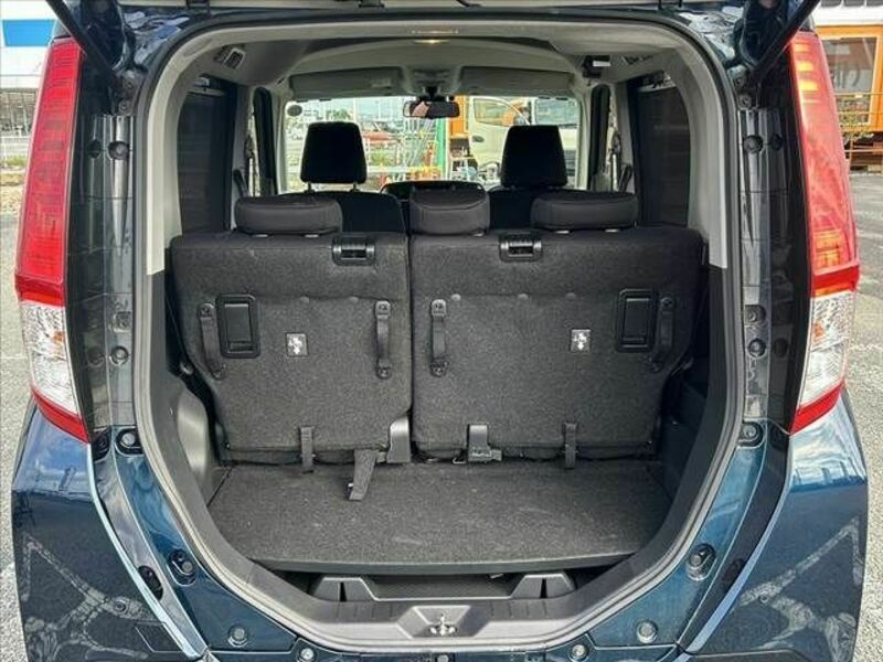 ROOMY