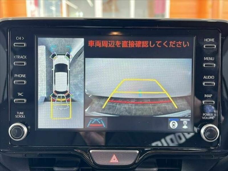 YARIS CROSS