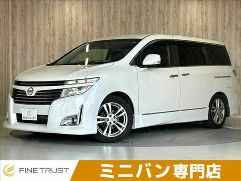 NISSAN ELGRAND