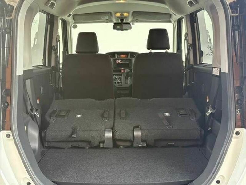 ROOMY