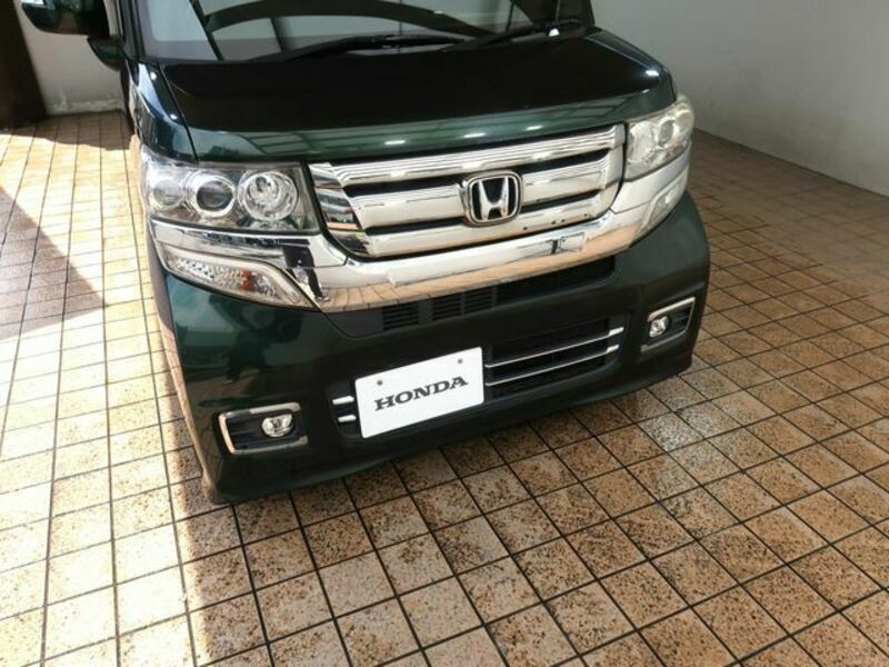 N BOX CUSTOM