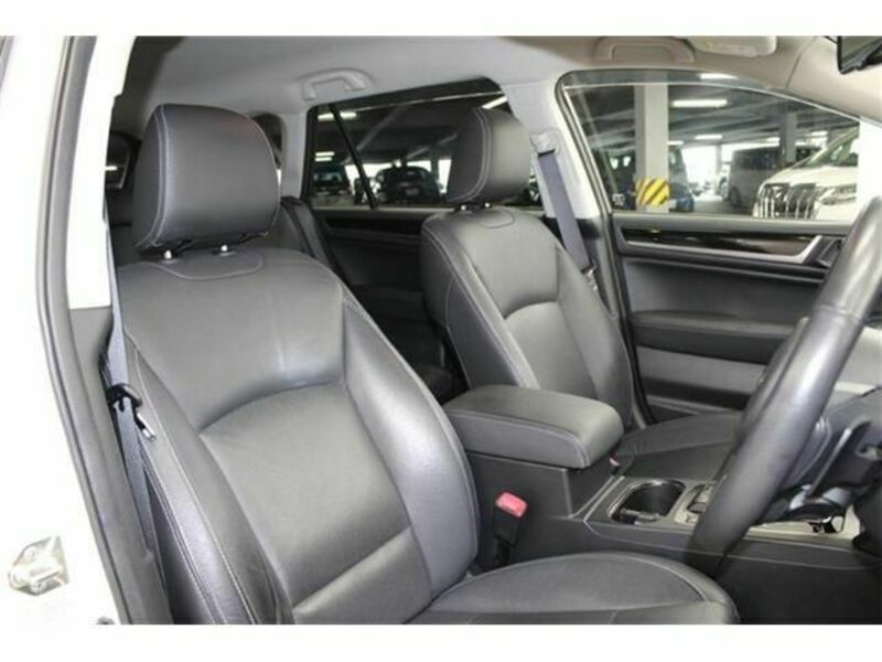 LEGACY OUTBACK