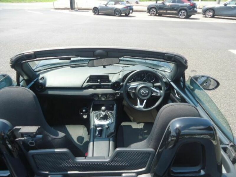 ROADSTER