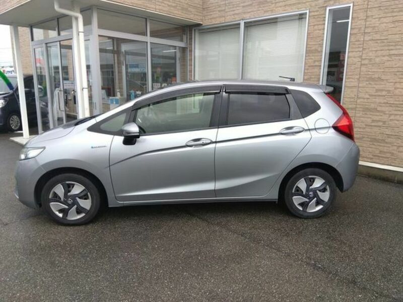 FIT HYBRID