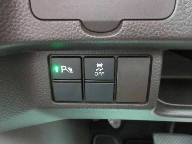 N BOX
