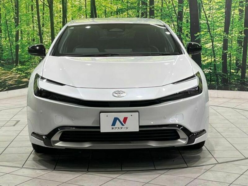 PRIUS PHV