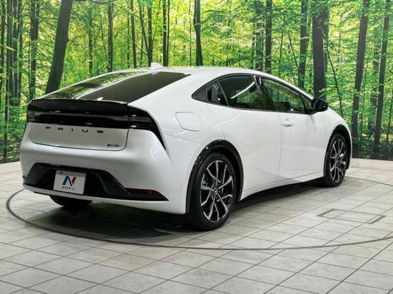 PRIUS PHV