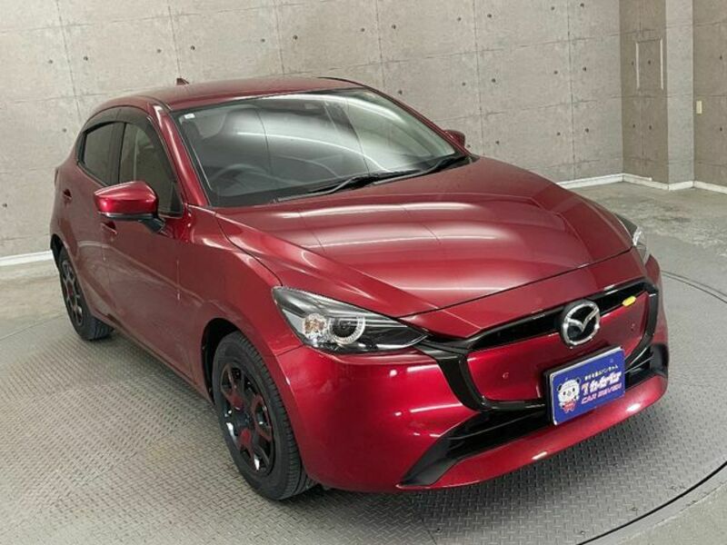 MAZDA2