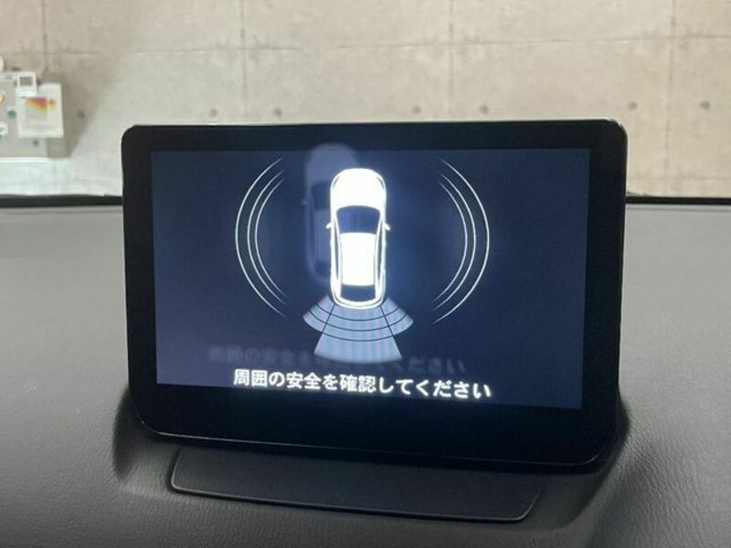 MAZDA2