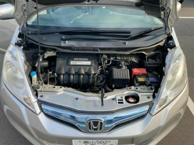 FIT HYBRID