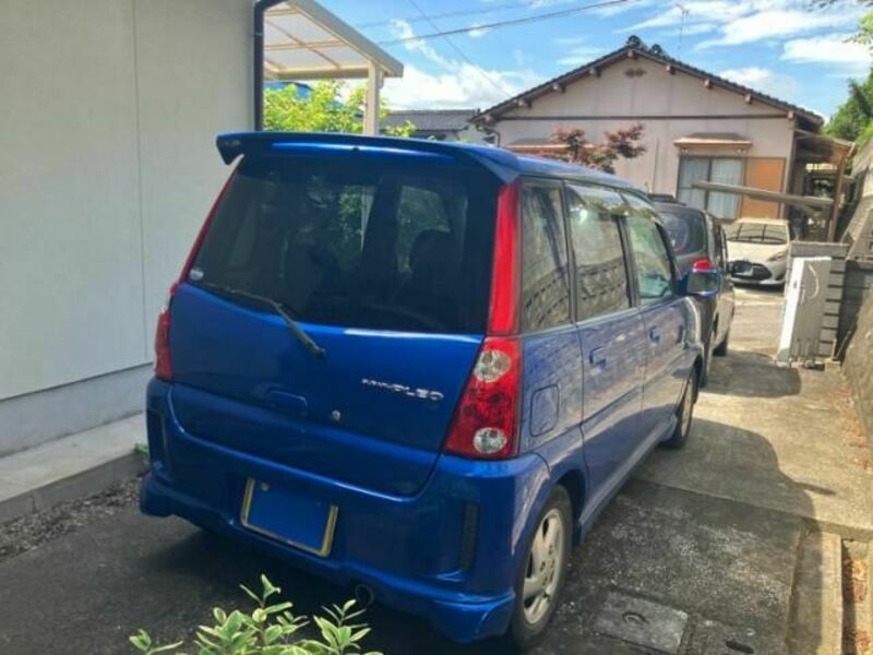 PLEO