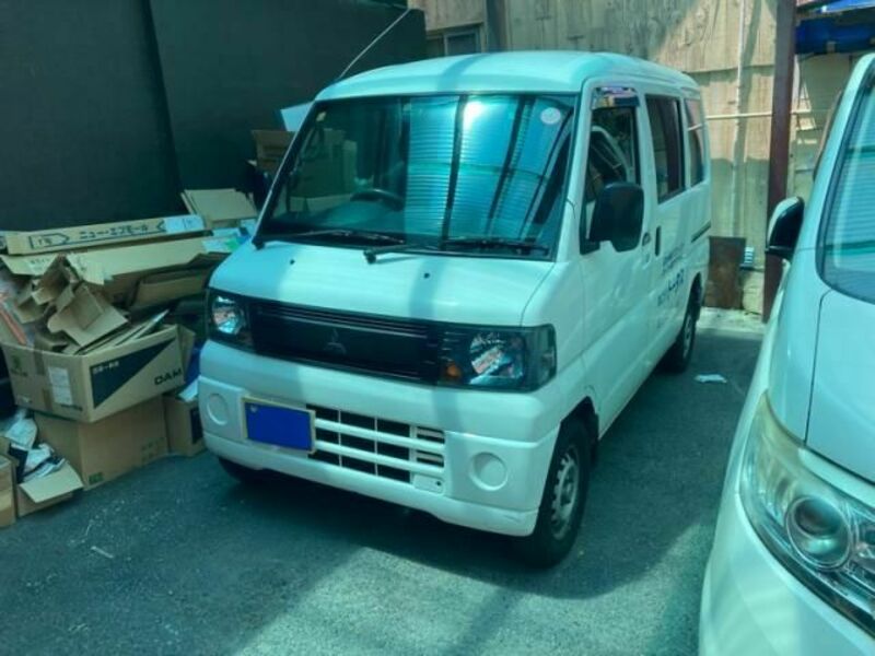 MINICAB VAN