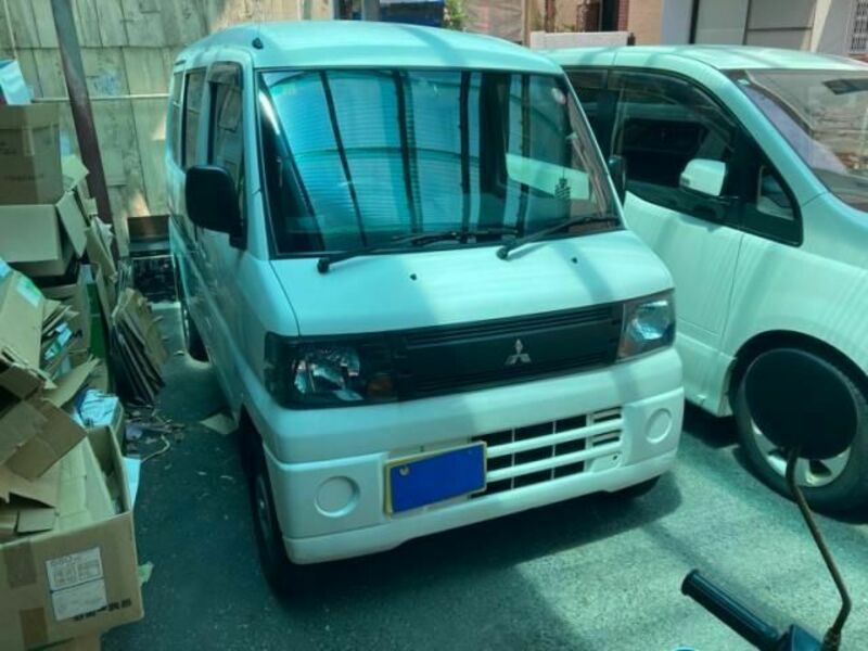 MINICAB VAN