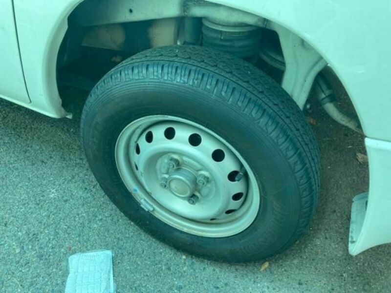 MINICAB VAN