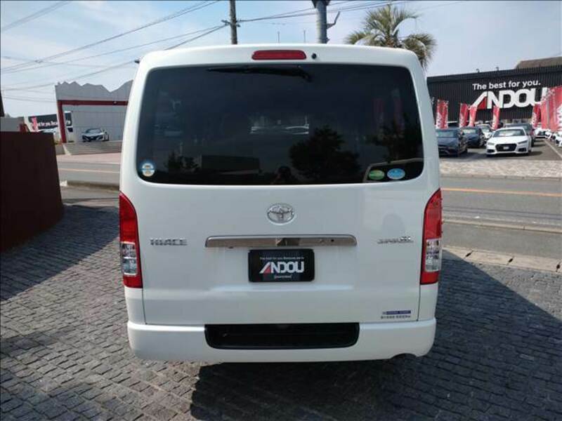 HIACE